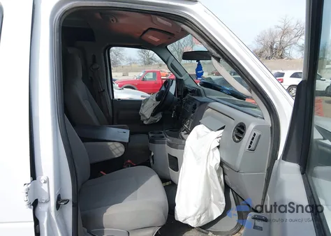 2012 Ford E-150 Commercial from USA, damaged, VIN 1FTNE1EW7CDB10017